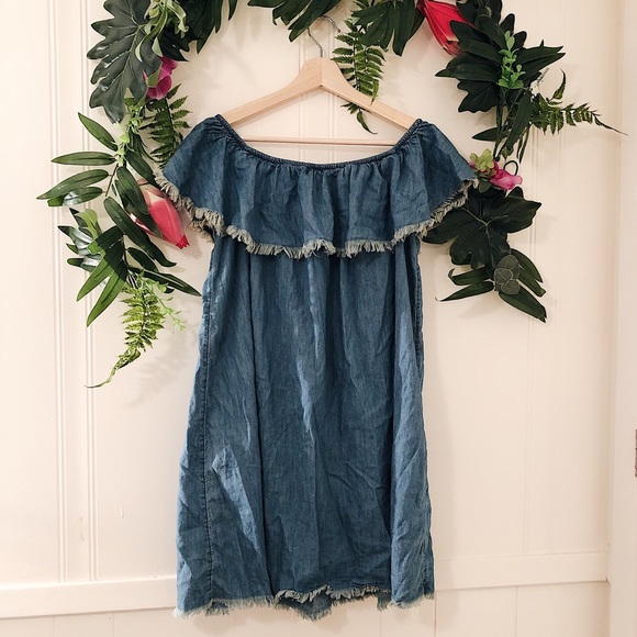 Mossimo Supply Co. Dresses & Skirts - Mossimo sz M ✨